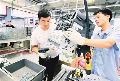 開放發展后勁兒足 銳財經 中國經濟為什么行②