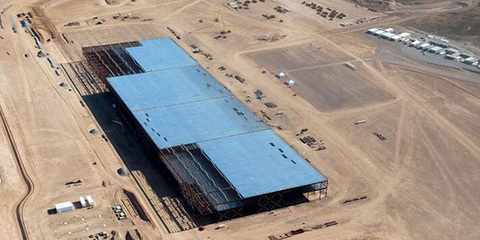 【特斯拉財政堪憂,卻在借錢玩兒火?】新能源觀察-易起說-易車網